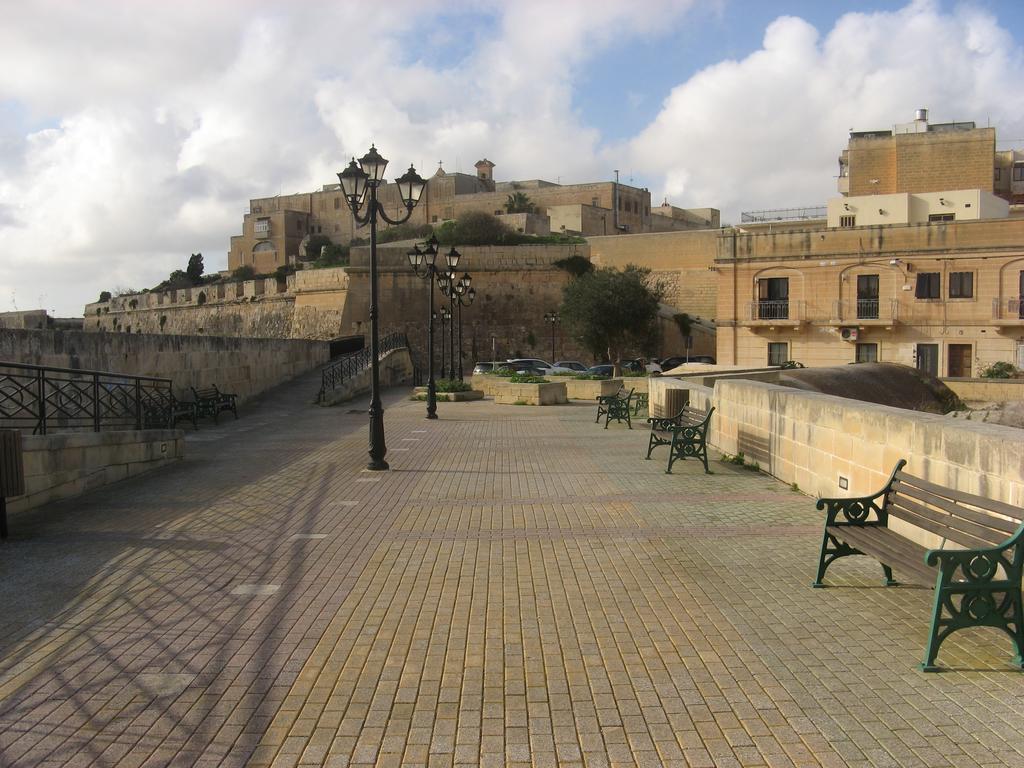 Ferienwohnung Valletta Gateway Maisonette Exterior foto